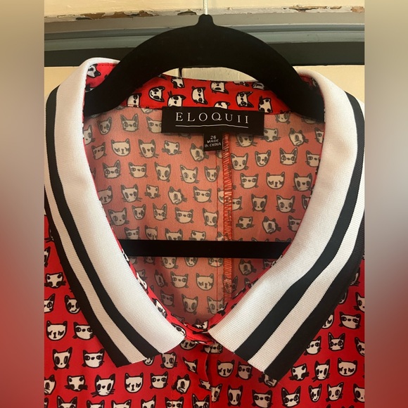 COPY - Eloquii Cat Print Top - Size 26 - PLUS - Picture 3 of 9